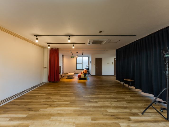 写真・動画撮影におススメ！レンタルスタジオ・ダンス動画の撮影 - TAKUX Co.｜SELPY｜映像制作・レンタルスタジオ