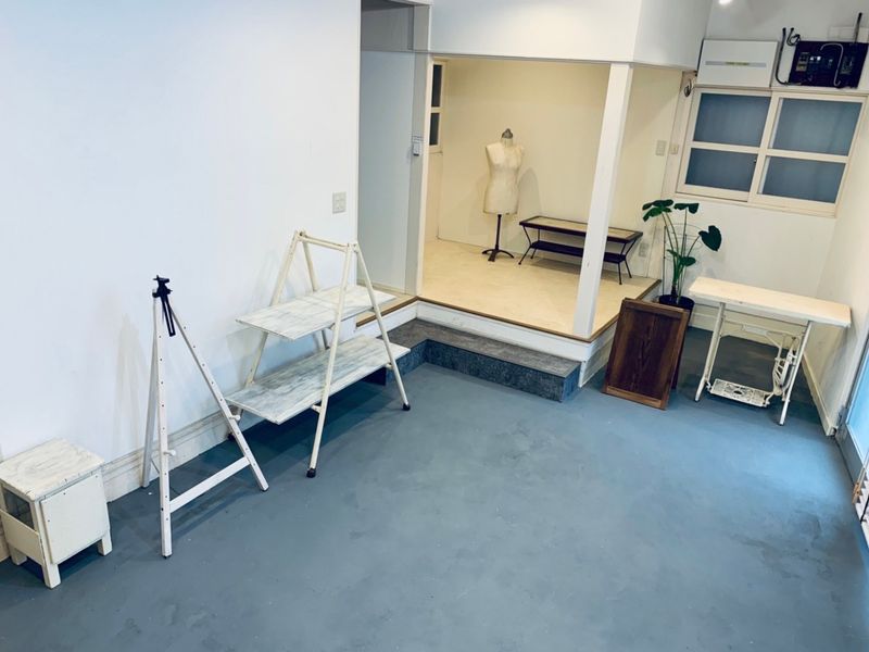 ポプラ　一枚板　ローテーブル　ベンチ　別荘　民泊　レンタルスペース　ホテル ポプラ 一枚板 ローテーブル ベンチ 別荘 民泊 レンタルスペース