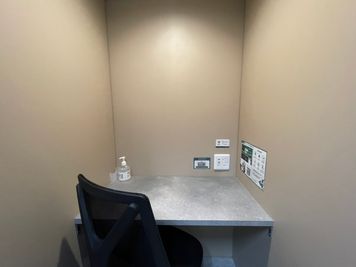 RemoteworkBOX TKPガーデンシティ秋葉原店 No.1の室内の写真