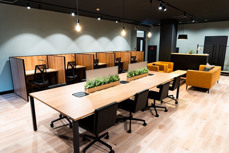 コワーキングスペース - 日本工学院北海道専門学校サテライトオフィスen