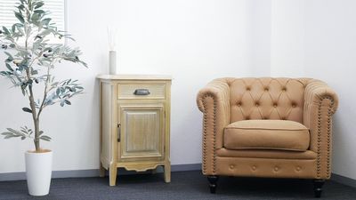 待合室・ソファー - BRUSH HOMME レンタルサロン（脱毛機付き）の室内の写真