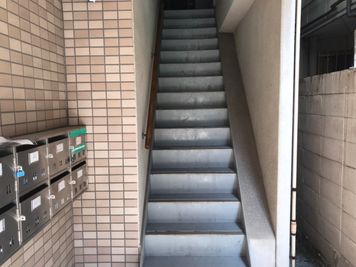 パーティ・誕生日会【コンビニ0分】オオノビル305「ロココ川口」 ハロウィン🎃2面採光✨ママ会👶優しい日差し💗癒し系スペースの外観の写真