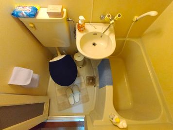 パーティ・誕生日会【コンビニ0分】オオノビル305「ロココ川口」 ハロウィン🎃2面採光✨ママ会👶優しい日差し💗癒し系スペースの室内の写真