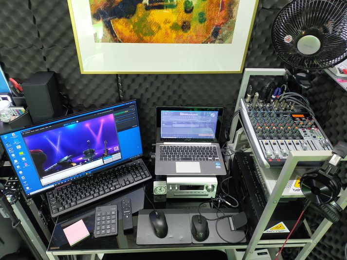 BKTV  LIVE  JAPAN　スタジオ - ミトオリアートビル4階（407号）・利用受付窓口401号