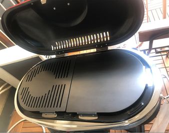 「Naomi’s Rental Space」 キャンプ風 大人数・BBQ可/広々バルコニー付スーペースの室内の写真