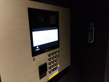 アイビーカフェ横浜関内 ワークスペース１席（共用席）の入口の写真