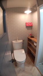トイレも新品です。 - レンタルスペース「めだかの学校」 一棟貸キッチン付レンタルスペース「めだかの学校」の室内の写真