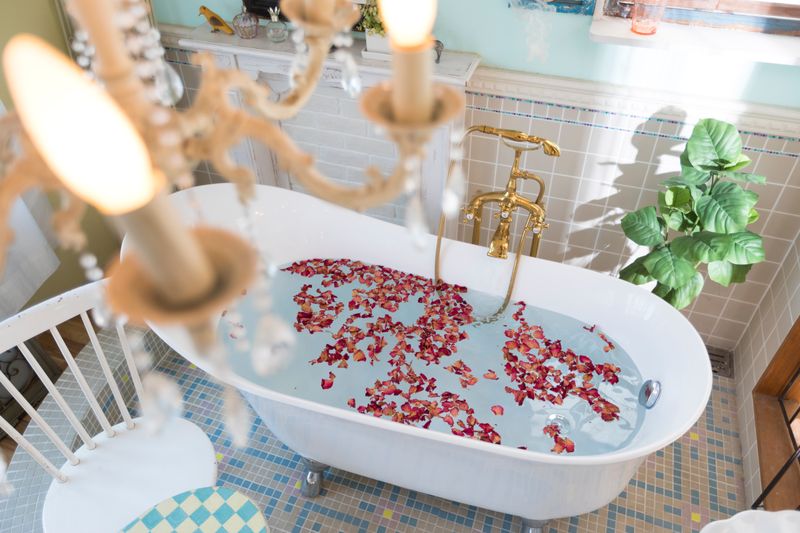 スタジオ・ピノコ　キッチン付、ネコ脚バスタブ付、撮影スタジオ - スタジオピノコ