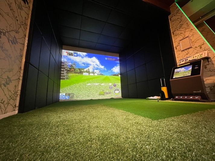 駅チカ☆高性能シミュレーターを使った室内ゴルフ練習場☆【打席5】 - スタジオ&オフィス メビウス