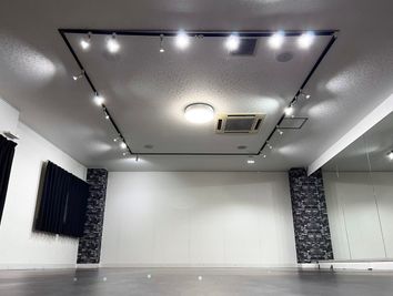 【駅近！おしゃれで開放感のあるスタジオ】リハーサルやワークショップ・各種レッスンに最適♪ - TCEスタジオ（1F）