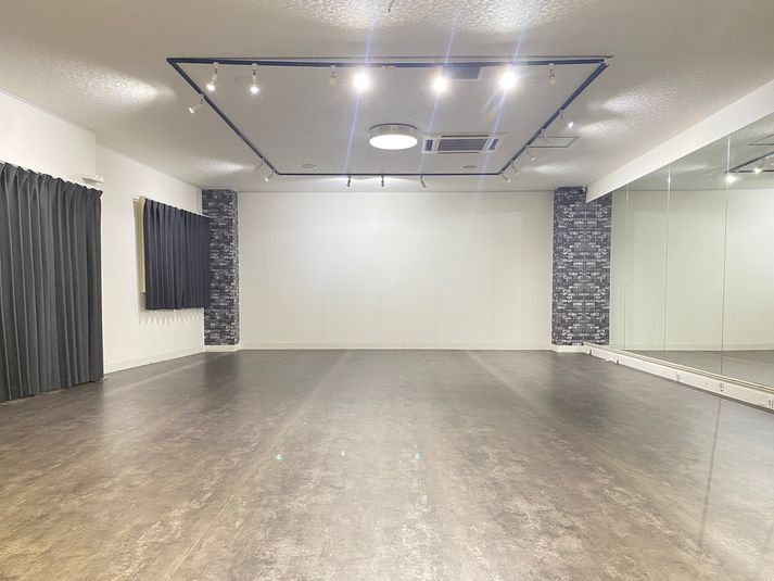 TCEレンタルスタジオ（1F） - TCEスタジオ（1F）