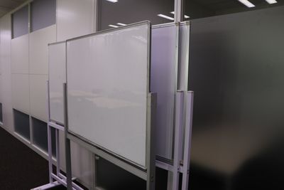BasisPoint Lab. 新橋日比谷口店 セミナールーム/大会議室の設備の写真