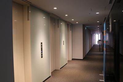 新橋アイマークビル4F セミナールーム/大会議室の入口の写真