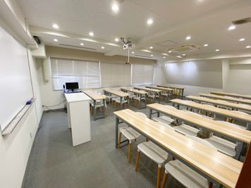 市ヶ谷駅徒歩3分！セミナー・会議室に使える広々会議室｜3B - 八重洲市谷ビル | お手軽会議室シリーズ✨市ヶ谷駅徒歩3分！