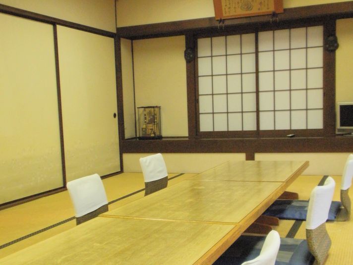 【桜の間】多目的和室(16畳) - 割烹旅館　太田館