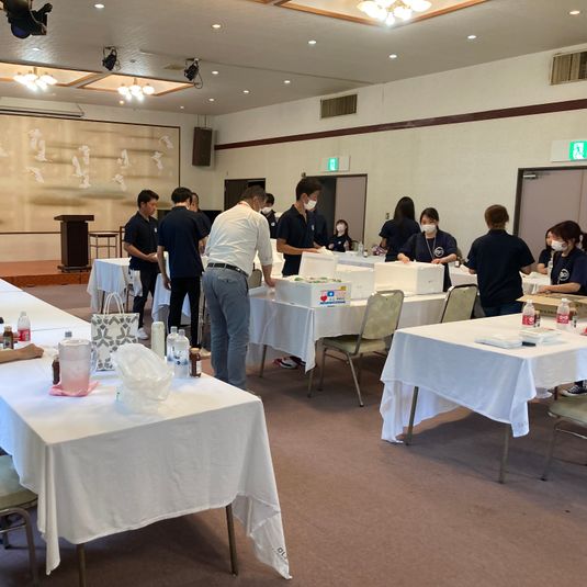 ホール（BC） - 国登録有形文化財みんなの八鶴館さくらホール