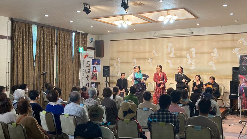 ホール（BC） - 国登録有形文化財みんなの八鶴館さくらホール