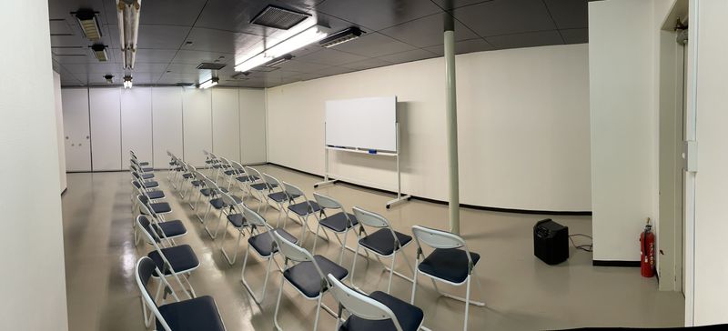 多目的スペース(会議室、セミナールーム) - THビル2階Eルーム