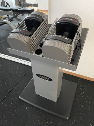 梅田店 - 1コインレンタルジムWOLF梅田