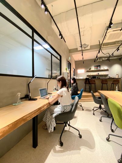 町田フリードリンク付ワークスペース/駐車場無料 - GARAGE MACHIDA 南大谷店