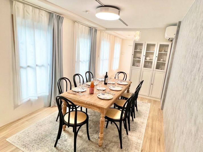 キッチン・お洒落な食器・プロジェクター付きレンタルスペース - レンタルスペース