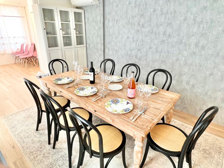 キッチン・お洒落な食器・プロジェクター付きレンタルスペース - レンタルスペース