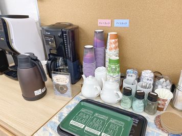 ドリップコーヒー、コーヒーメーカー、各種 - STAYUP湘南藤沢店 【TELブース①】高速Wi-Fi＆有線LAN完備！の設備の写真