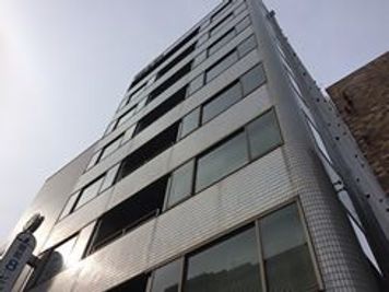 Liberty House（リバティハウス） おしゃれなワークショップルームの外観の写真