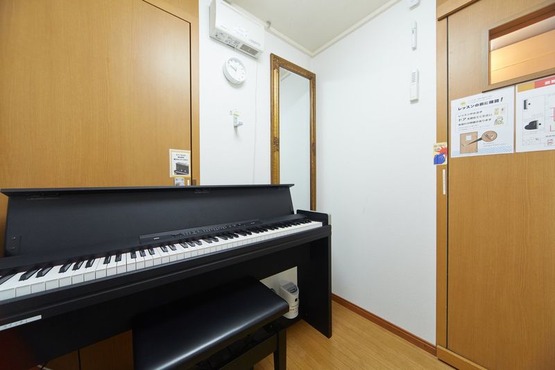 防音室C(P)【電子ピアノ】WIFI即決 - フィアルサロン【渋谷／表参道／南青山】🎹ピアノ📶高速WIFI