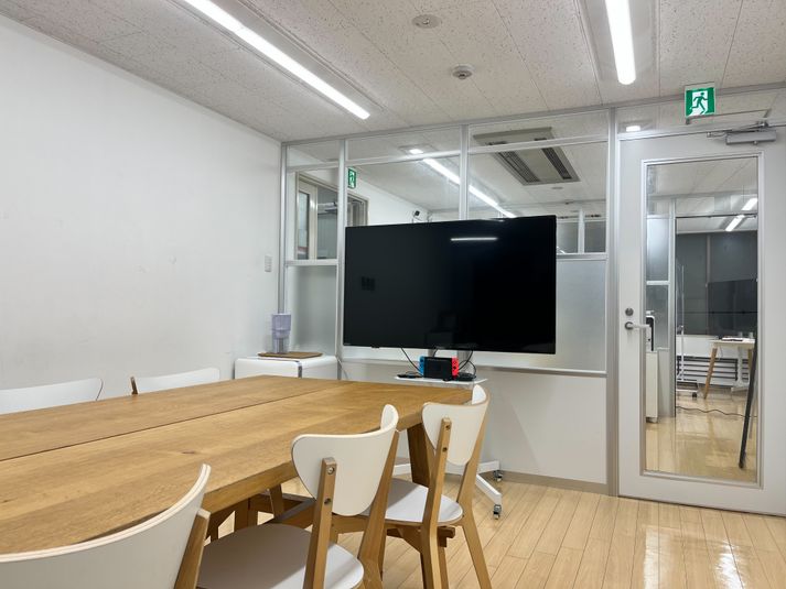 15名まで可！眺望良し、落ち着ける右側の部屋 - 難波CITY南館前多目的スペース