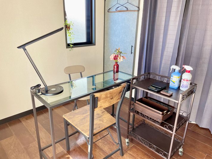 日当たり良好✨【浦和駅徒歩6分】完全個室✨二重窓✨無料備品多数 - レンタルサロン MUM