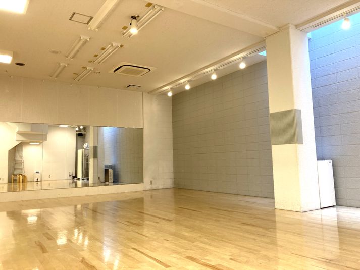 カグラハウス　B1 スタジオ - カグラハウス