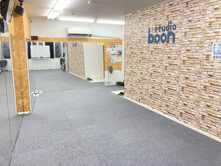 駅ちかレンタルサロン - スタジオブーン久留米