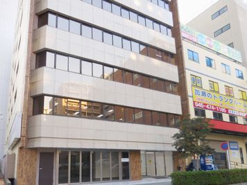 新横浜ホール【加瀬の貸し会議室】 【１月16日営業終了】第8会議室の外観の写真
