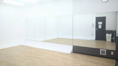 スタジオ　シルバー ダンススタジオ&レンタルスペース【シルバー】の室内の写真