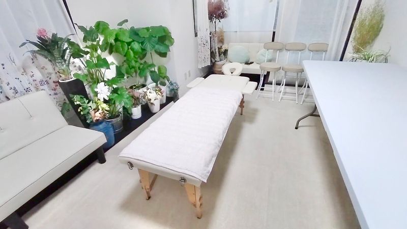 荻窪駅近サロンキレイな会議室 - 荻窪駅近レンタルサロン会議室