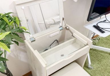 浜松くつろぎ処 デート・女子会・ママ会・撮影・メイク直し・コワーキングの設備の写真