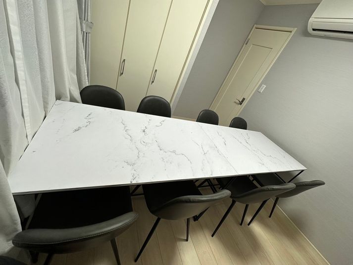 貸し会議室room A　８名まで着席可能 - 貸会議室en.beaute