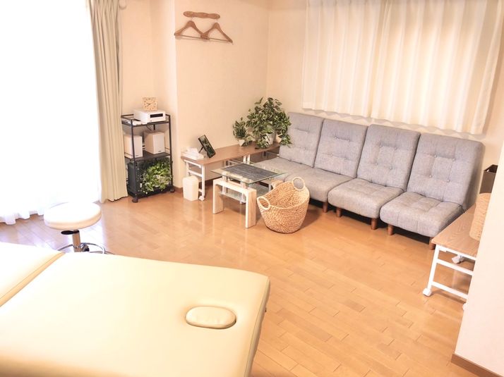 完全個室プライベートサロン#11【施術ベッド4台までOK！】 - LaQoo南森町プライベートサロン