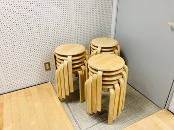 丸椅子 （全部で20脚あります） - カグラハウス カグラハウス　B1 スタジオの設備の写真