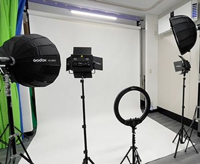 1F STUDIO：Uniiique Tenjin Studio - Uniiique Tenjin Studio