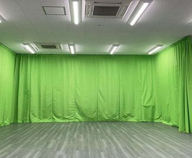 1F STUDIO：Uniiique Tenjin Studio - Uniiique Tenjin Studio