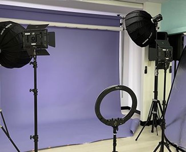 2F STUDIO：Uniiique Tenjin Studio - Uniiique Tenjin Studio