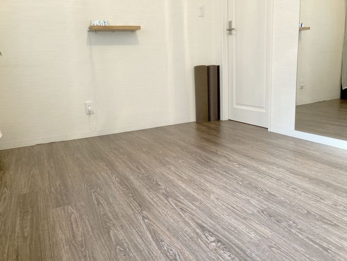 おしゃれなパーソナルレッスンスペース - 温活リラクゼーションサロンLuce