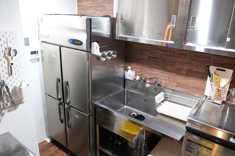 カフェバー＆ライブスペース - 町田Reverie