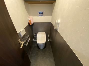 ☆トイレは広々１帖分あります！ - レンタルスペースちとから 千歳烏山駅徒歩２分☆RoomA☆レンタルスペースちとからAの室内の写真
