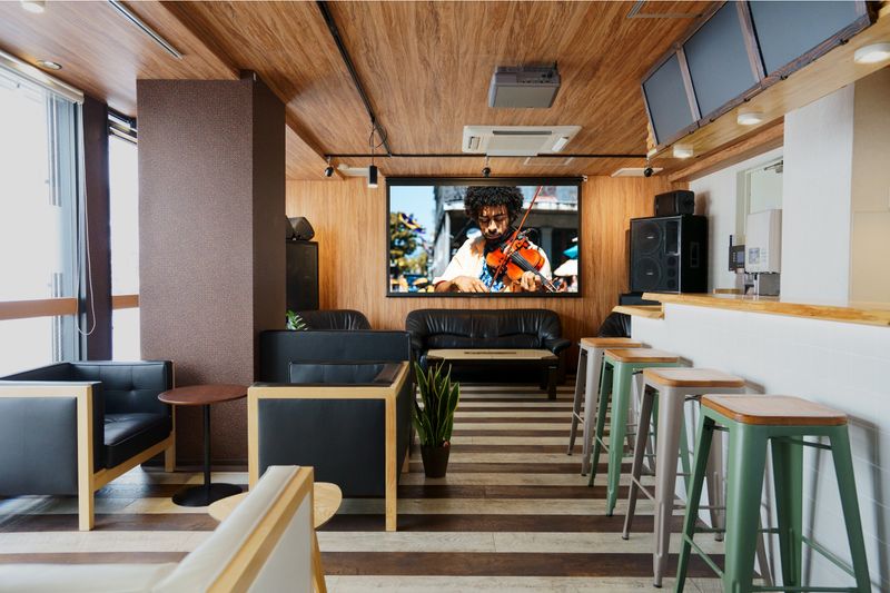ホテルの1Fカフェスペース - Feel Osaka Yu