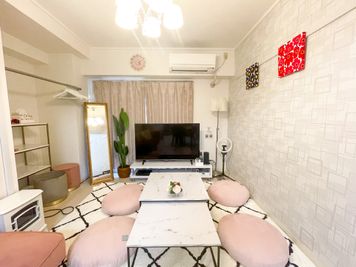 大型テレビ - 矢場町パーティ608 広いキッチン付きレンタルスペースTHE ROOM矢場町608の室内の写真