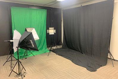 会議室・撮影・動画スタジオ 新宿本店の室内の写真