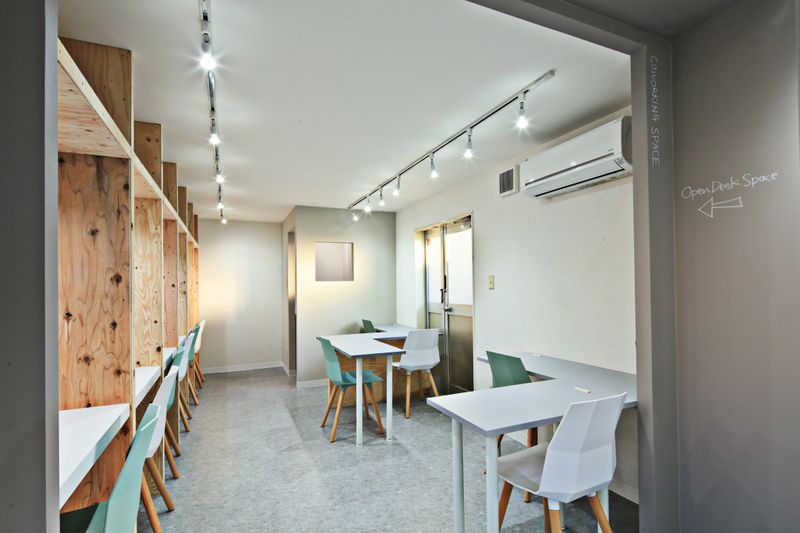 コワーキングスペース（フリーアドレス） - Multiple Share 180°金山東